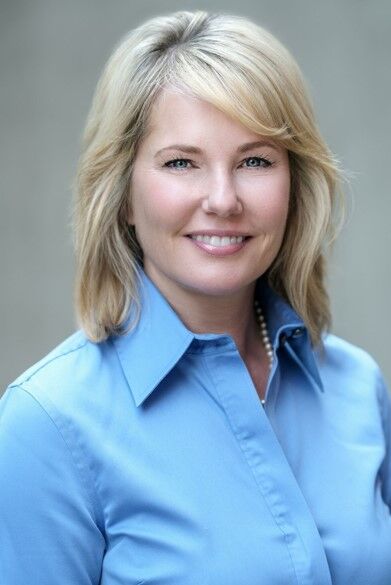 Leslie Alexander.jpg